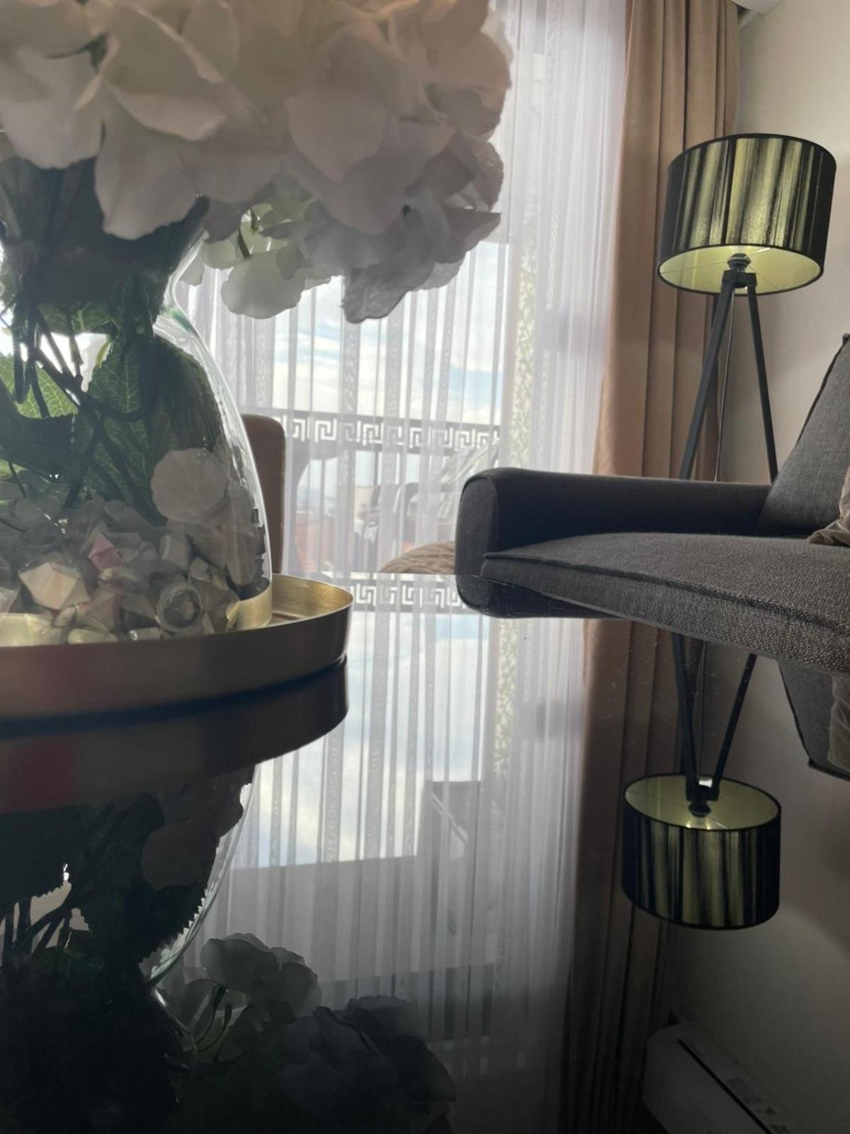 Apartment Prizreni-Free Private Parking Екстериор снимка