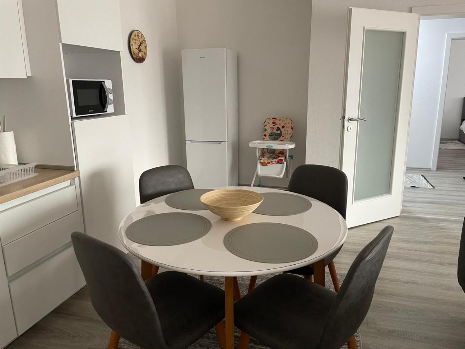 Apartment Prizreni-Free Private Parking Екстериор снимка