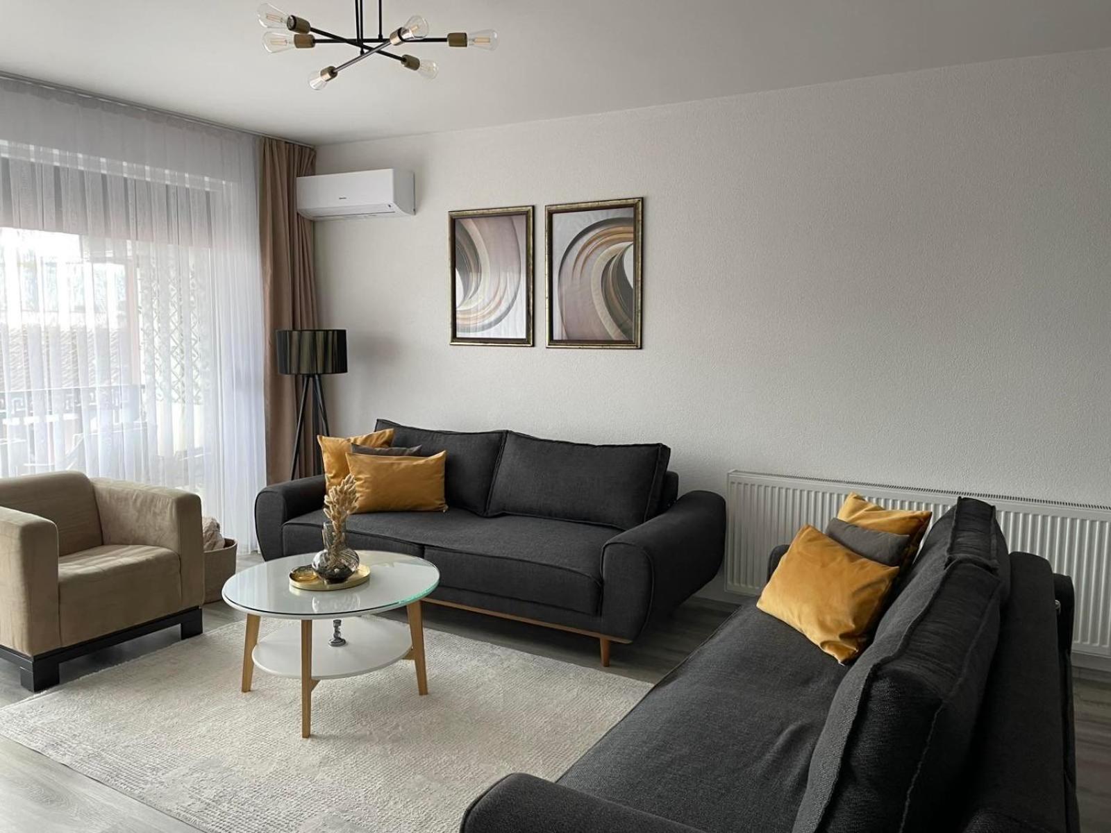 Apartment Prizreni-Free Private Parking Екстериор снимка