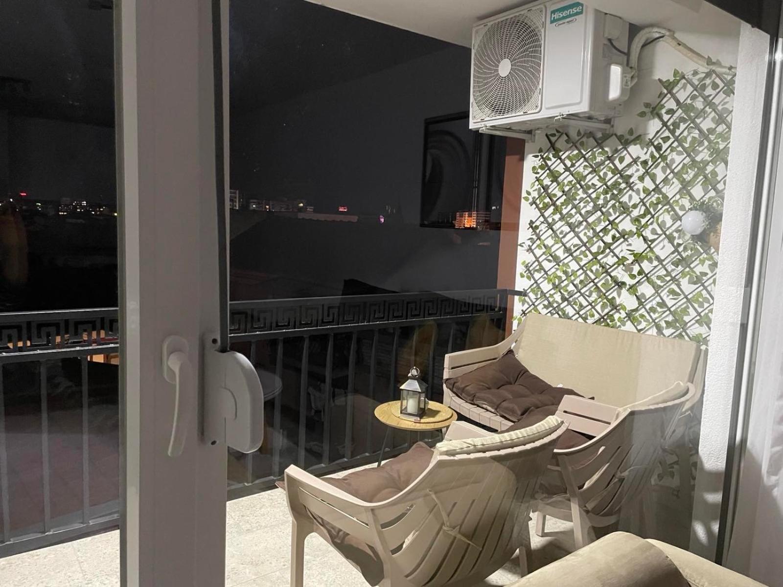 Apartment Prizreni-Free Private Parking Екстериор снимка